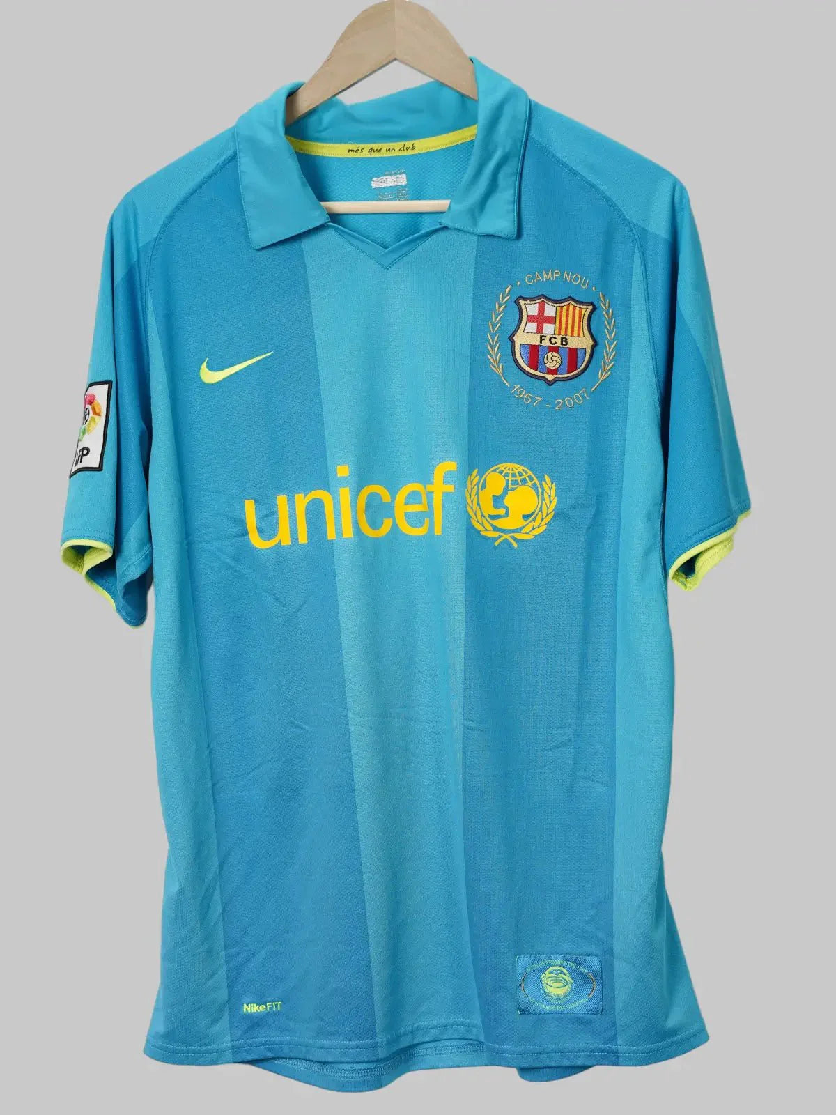 FC Barcelona Away Shirt 2007/8 Ronaldinho #10 (M)