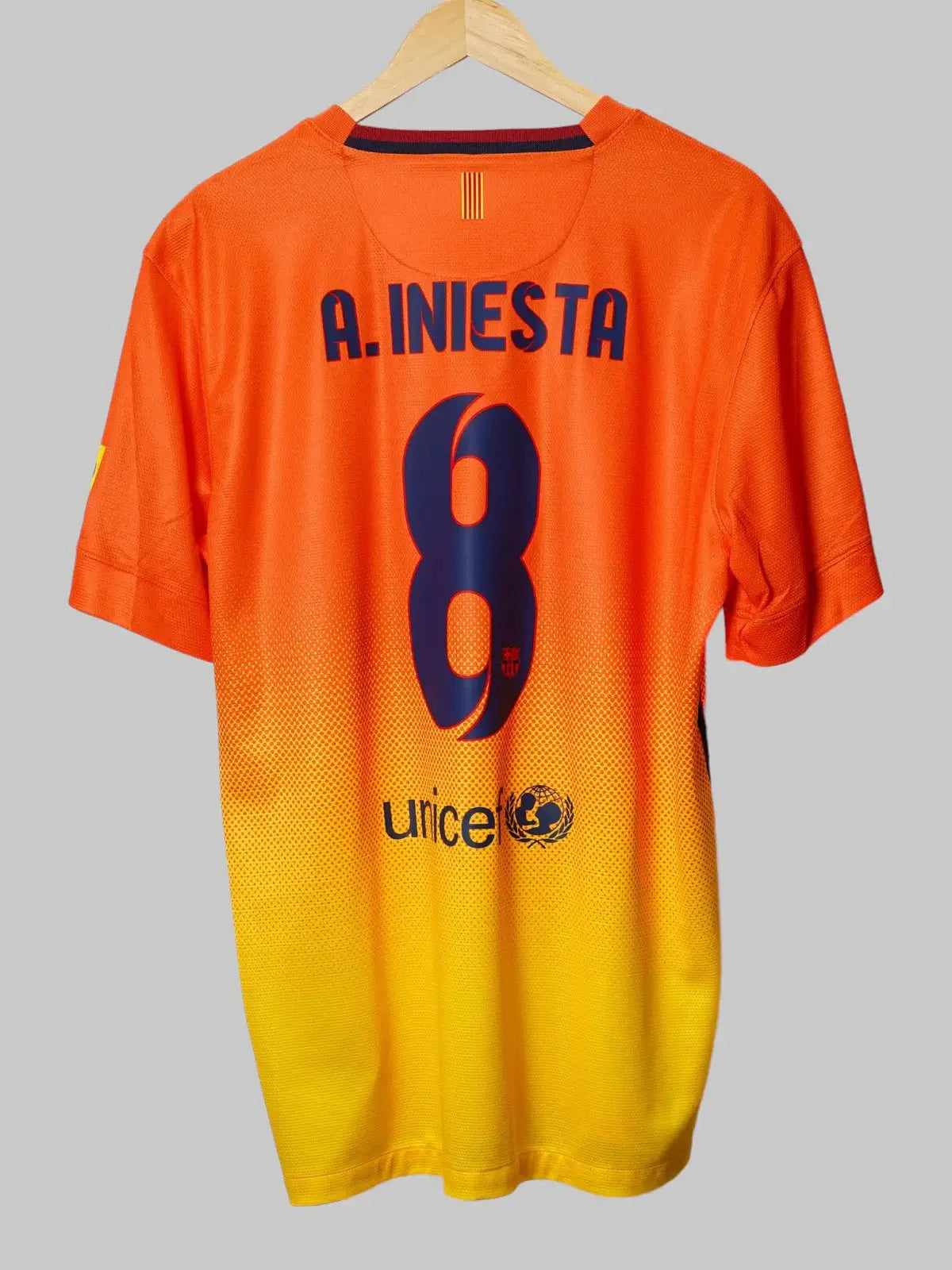 FC Barcelona Away Shirt 2012/13 A.Iniesta #8 (L)