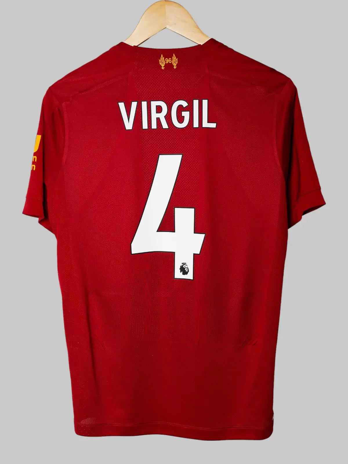 Liverpool Home Shirt 2019/20 Virgil #4 (M)