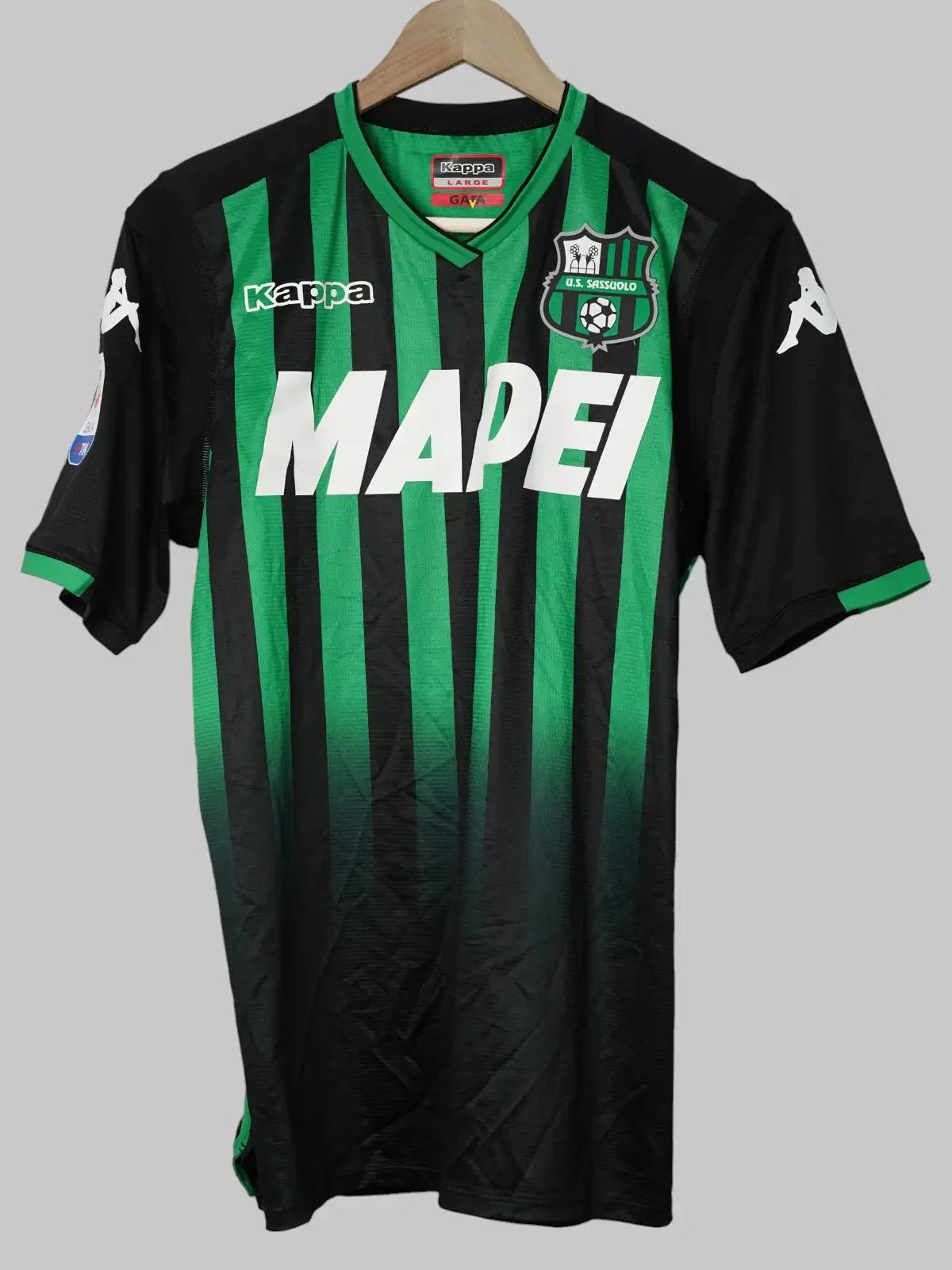 Sassuolo Home Shirt  2018/19 Prince #27 Signed (L)