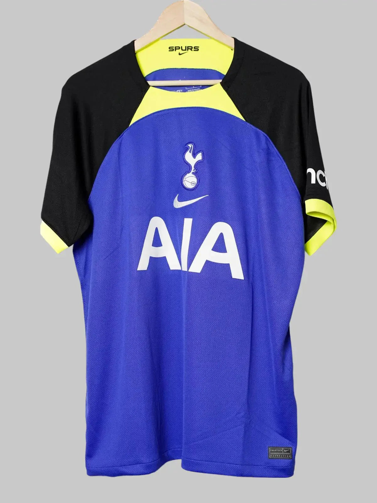 Tottenham Hotspur Away Shirt 2022/23 Son #7 (L)