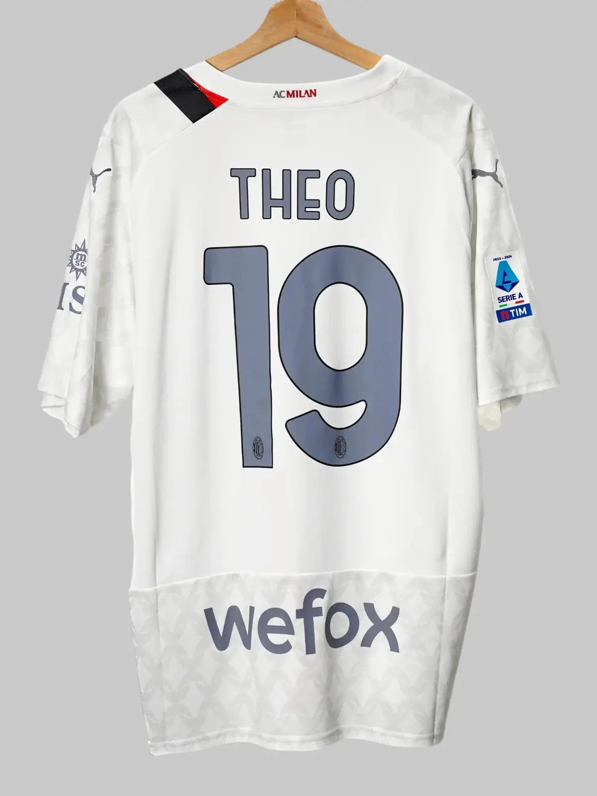 AC Milan Away Shirt 2023/24 Theo #19 (XL)