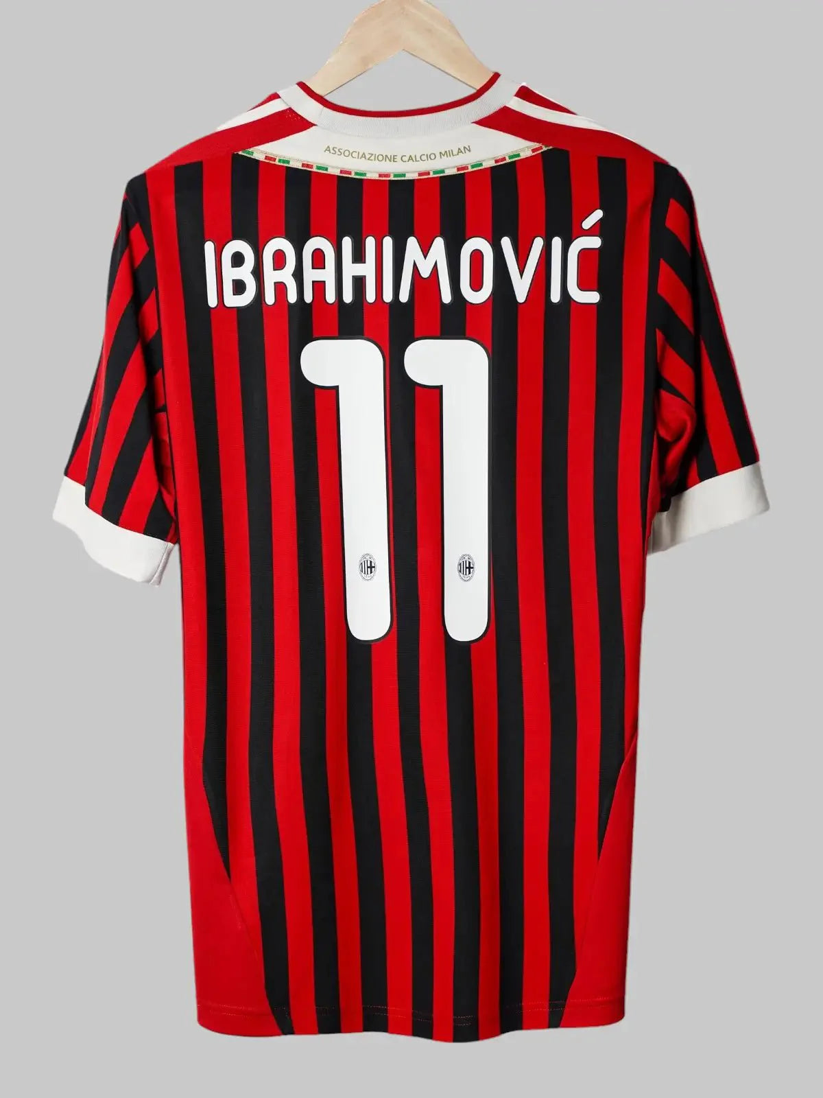AC Milan Home Shirt 2012/13 Ibrahimovic #11 (M)