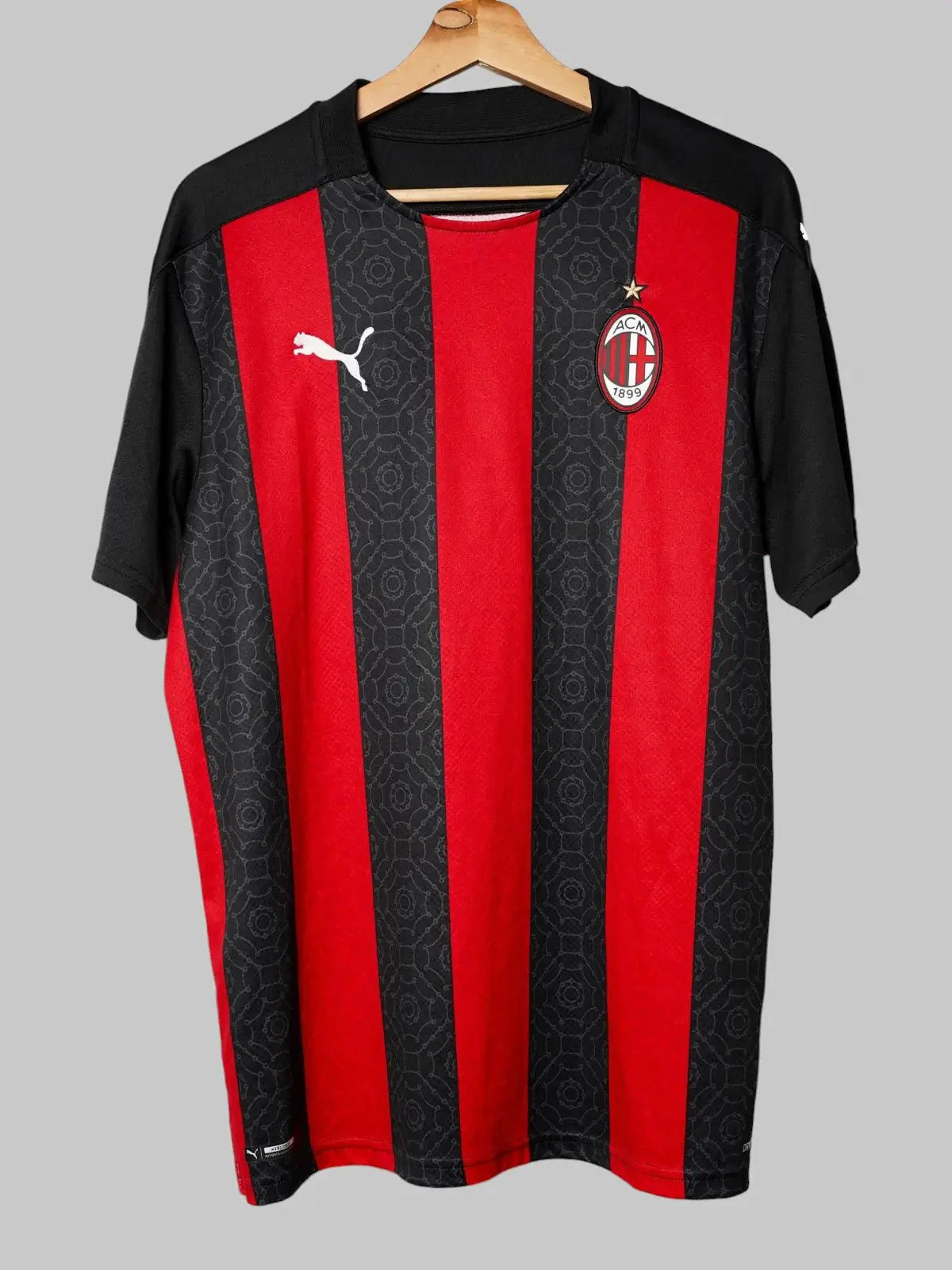 AC Milan Home Shirt 2020/21 Ibrahimovic #11 (L)