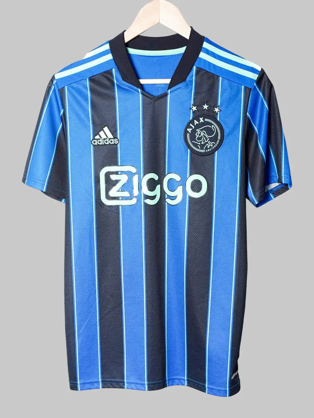 Ajax Away Shirt 2021/22 Gravenberch #8 (S)