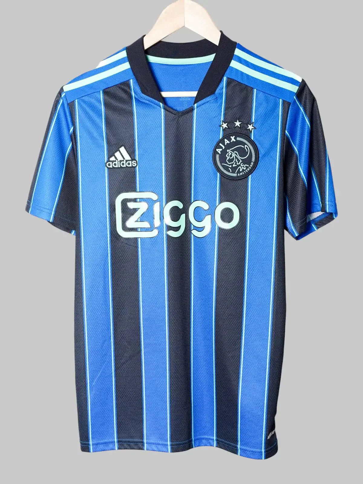 Ajax Away Shirt 2021/22 Gravenberch #8 (S)