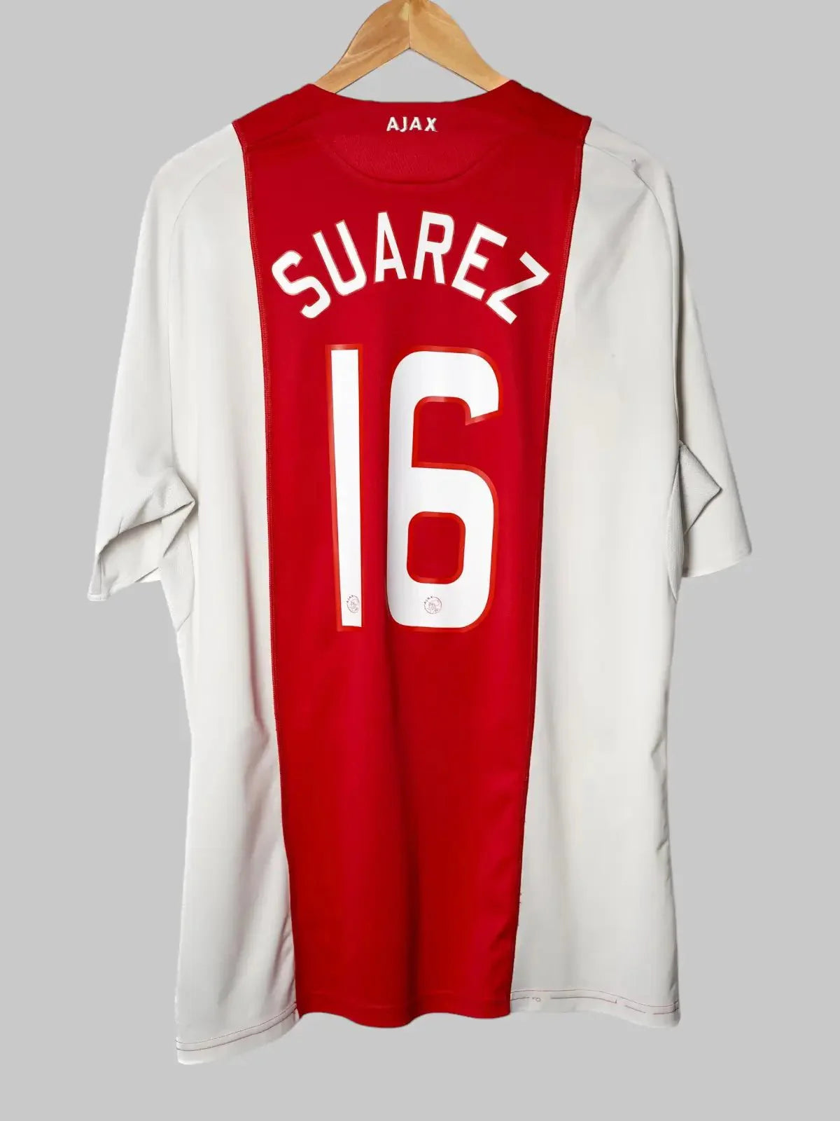 Ajax Home Shirt 2008/9 Suarez #16 (XL)