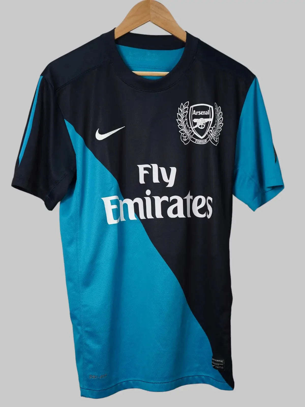 Arsenal Away Shirt 2011/12 Henry #12 (M)