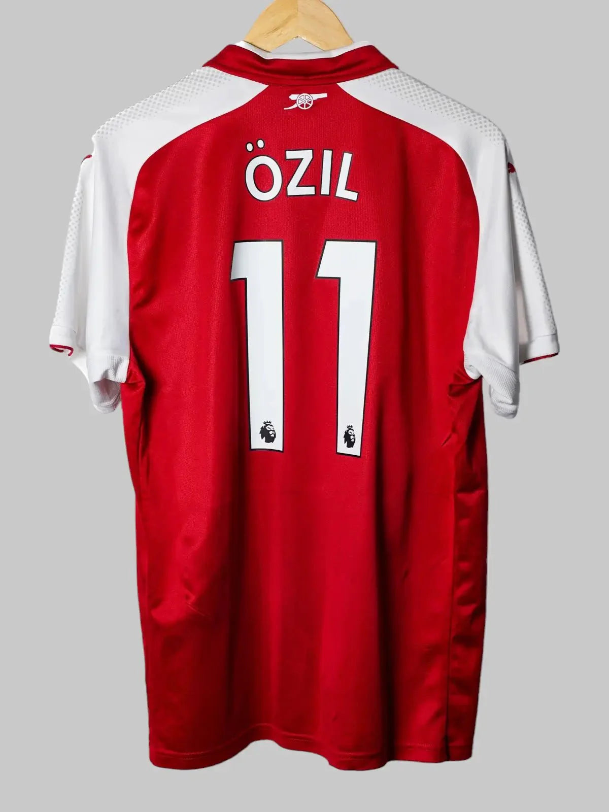 Arsenal Home Shirt 2017/18 Ozil #11 (L)