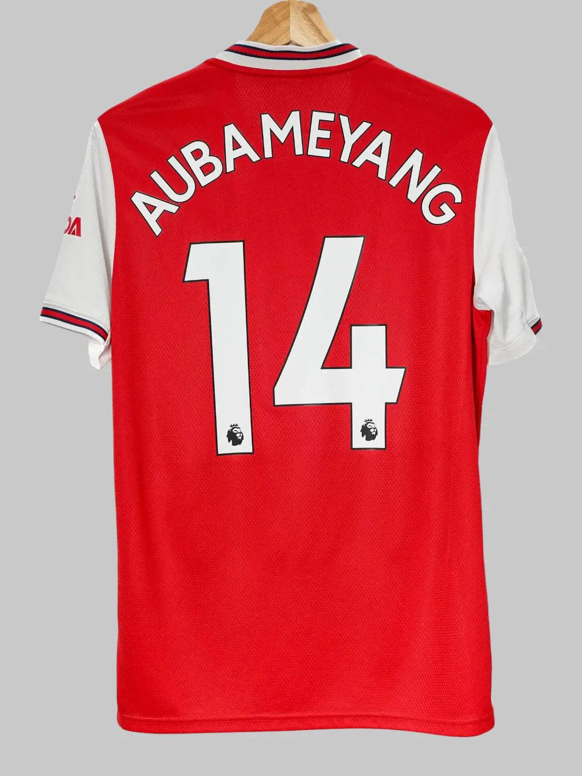 Arsenal Home Shirt 2019/20 Aubameyang #14 (M)