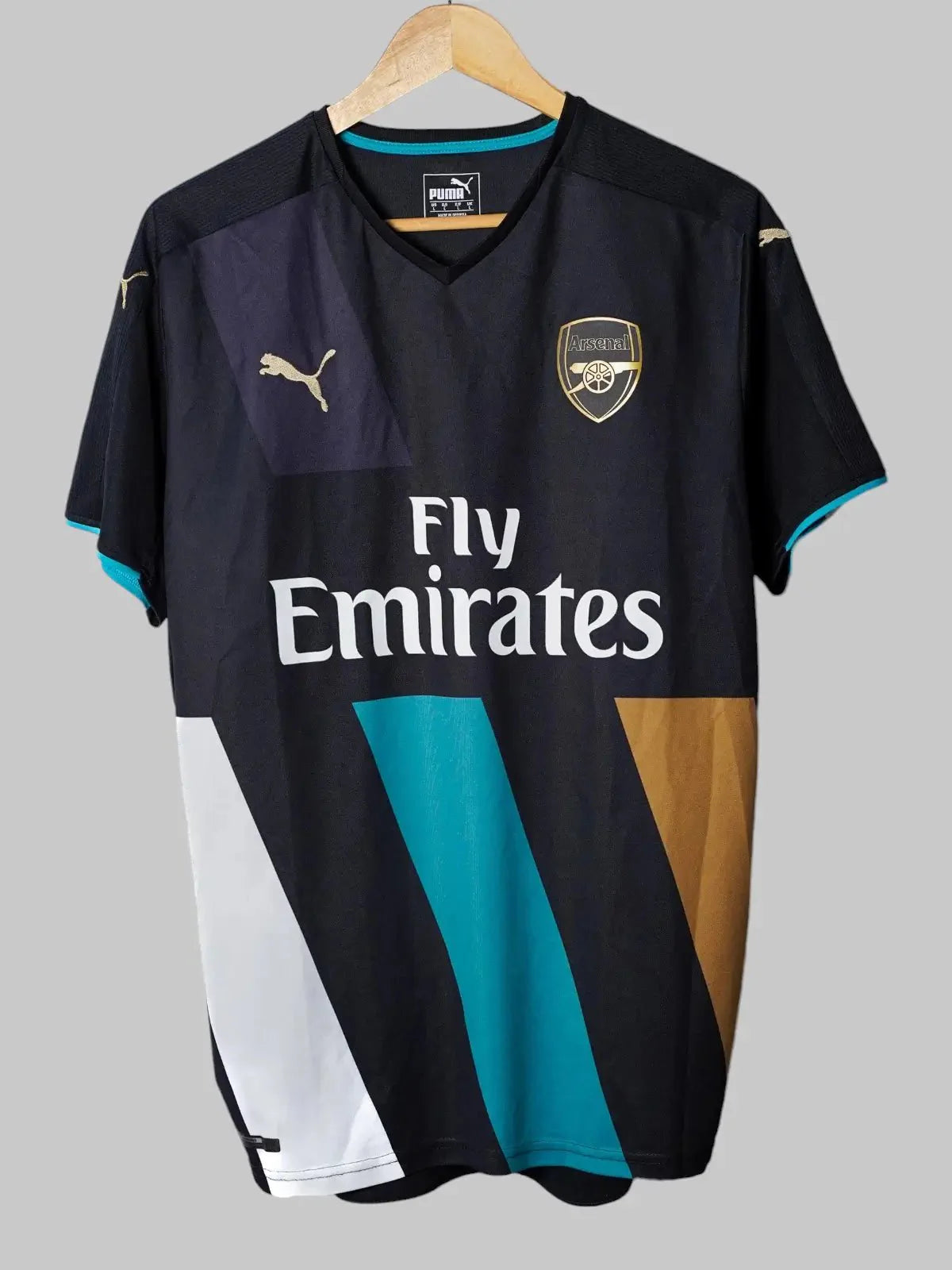 Arsenal Third Shirt 2015/16 Özil #11 (L)