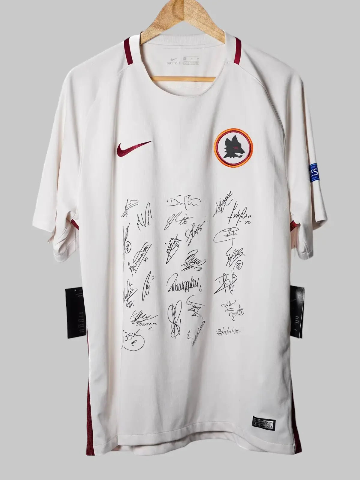 AS Roma Away Shirt 2016/17 El Shaarawy #92 BNWT (XL)
