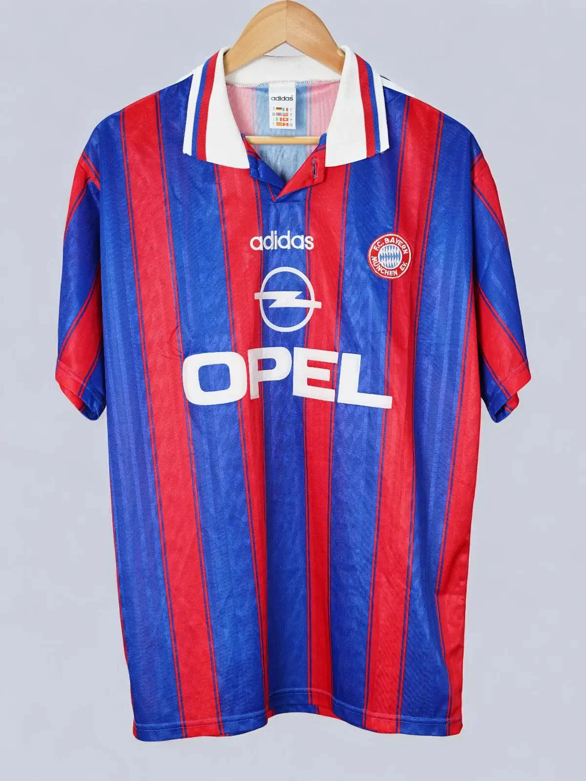 Bayern Munich Home Shirt 1995/97 Klinsmann #18 (L)