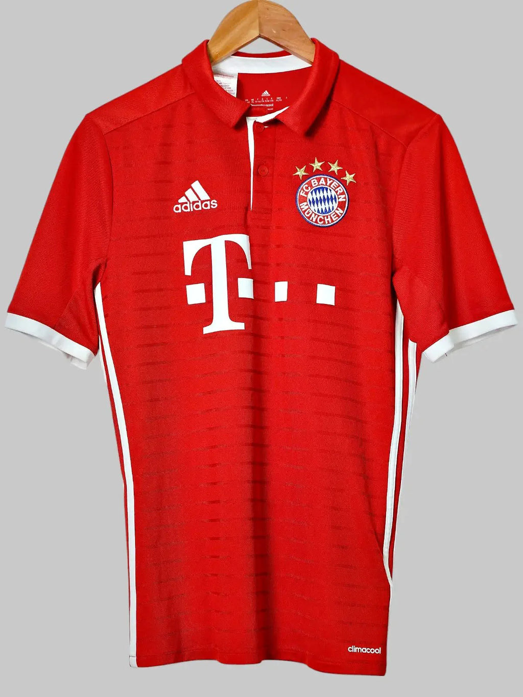 Bayern Munich Home Shirt 2016/17 Lewandowski #9 (XL Kids)