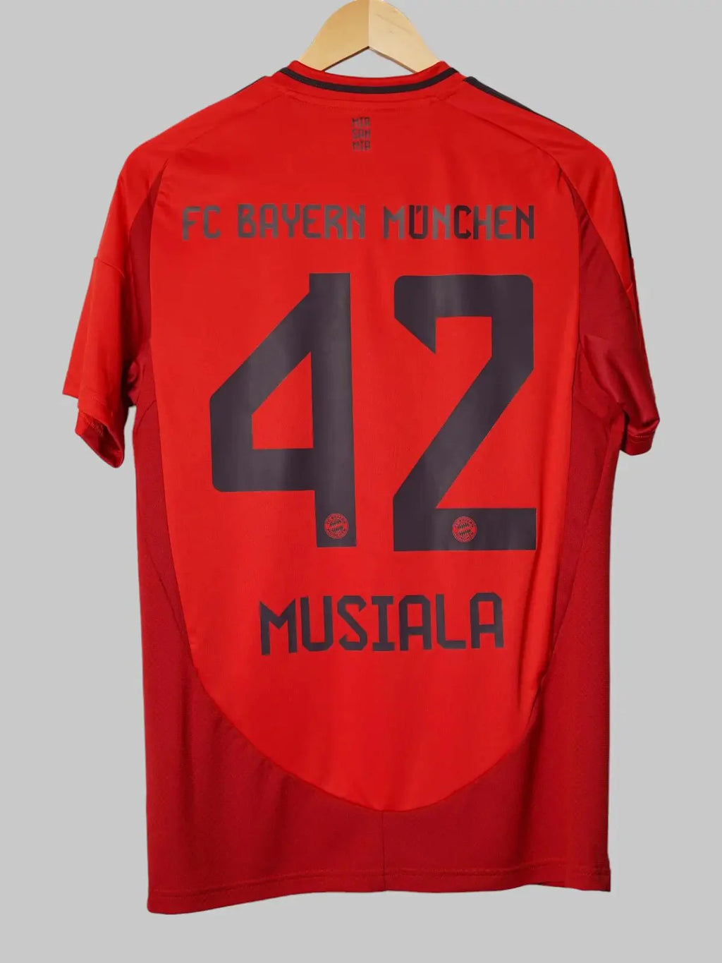 Bayern Munich Home Shirt 2024/25 Musiala #42 BNWT (M)