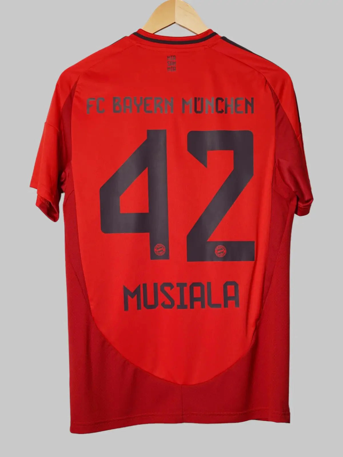 Bayern Munich Home Shirt 2024/25 Musiala #42 BNWT (M)