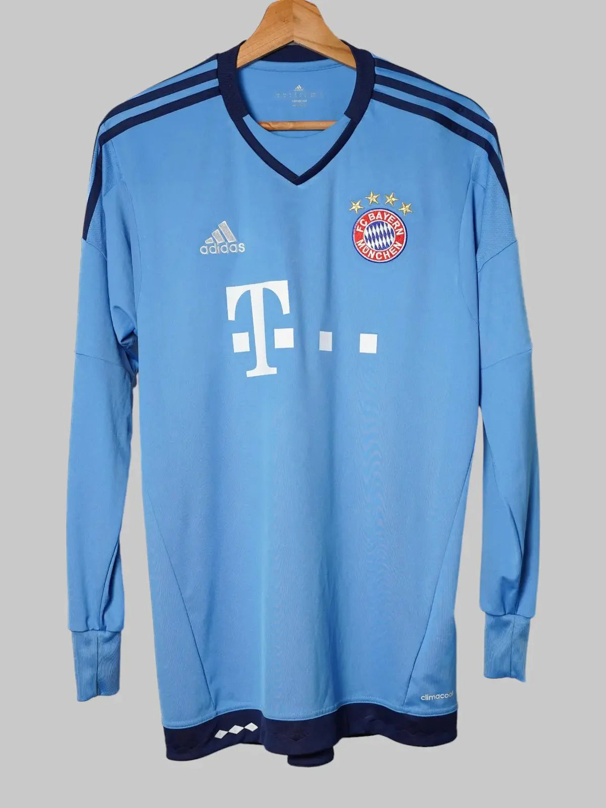 Bayern Munich Keeper Shirt 2015/16 Neuer #1 (M)