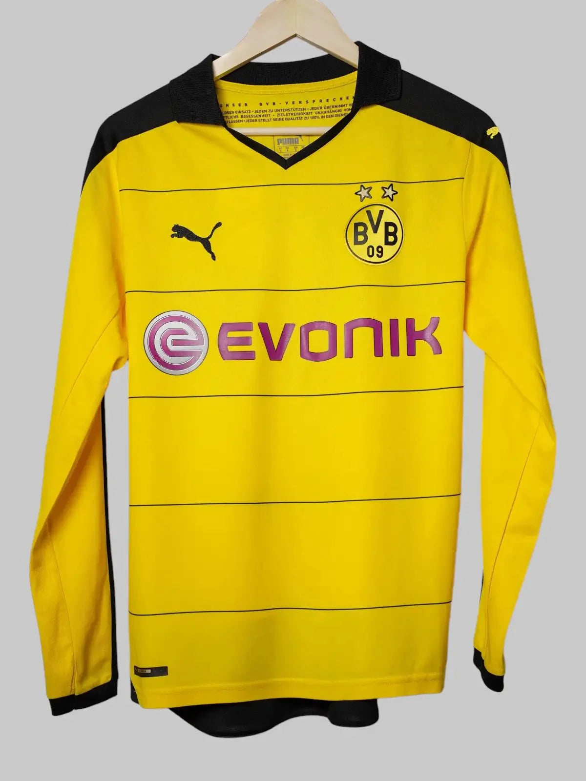 Borussia Dortmund Home Shirt 2015/16 L/S Aubameyang #17 (S)