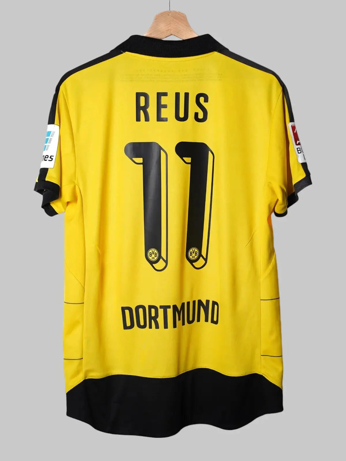 Borussia Dortmund Home Shirt 2015/16 Reus #11 (M)