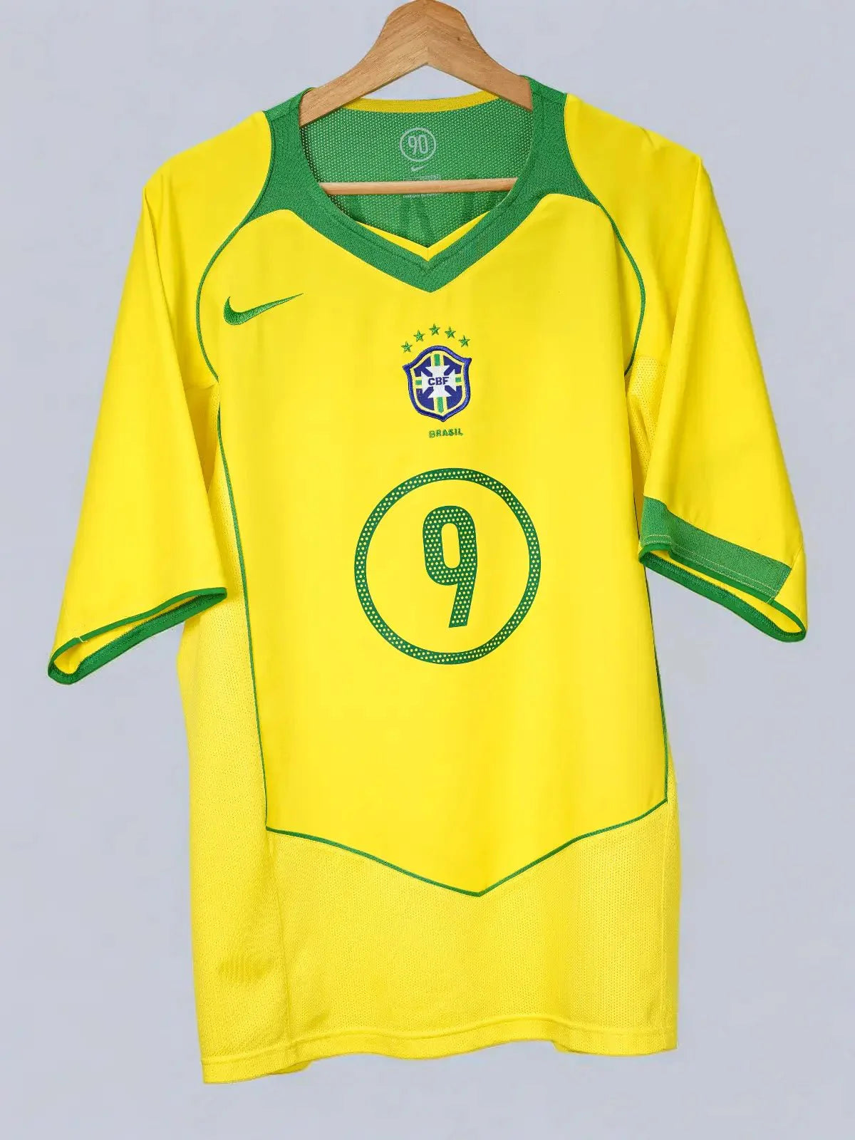 Brazil Home Shirt 2004/5 Ronaldo #9 (L)