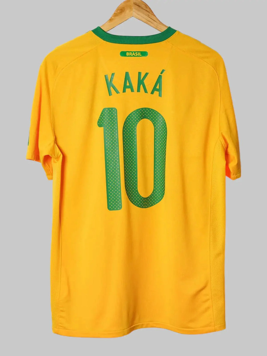 Brazil Home Shirt 2010/11 Kaka #10 (L)
