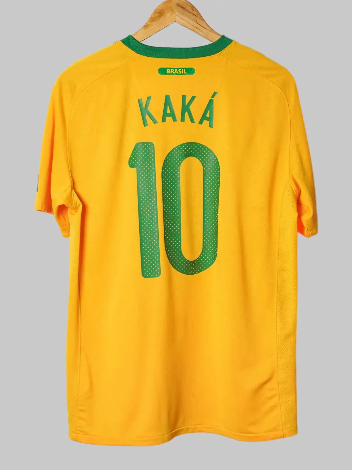 Brazil Home Shirt 2010/11 Kaka #10 (L)