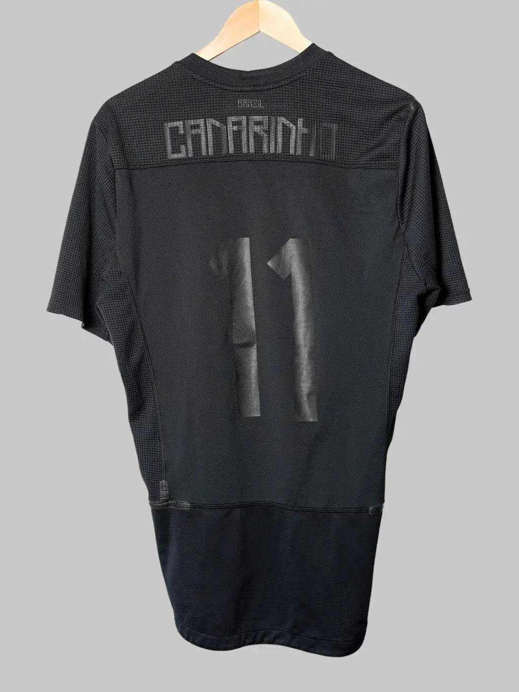 Brazil Limited Edition Training Shirt 2011/12 #11 (XL)