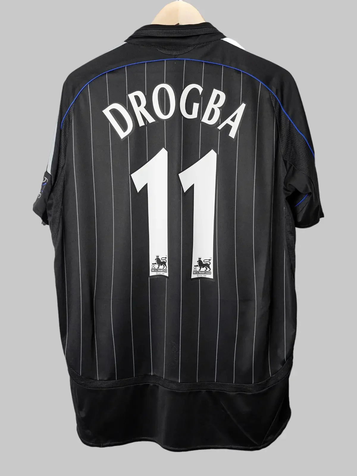 Chelsea Third Shirt 2006/7 Drogba #11 (L)