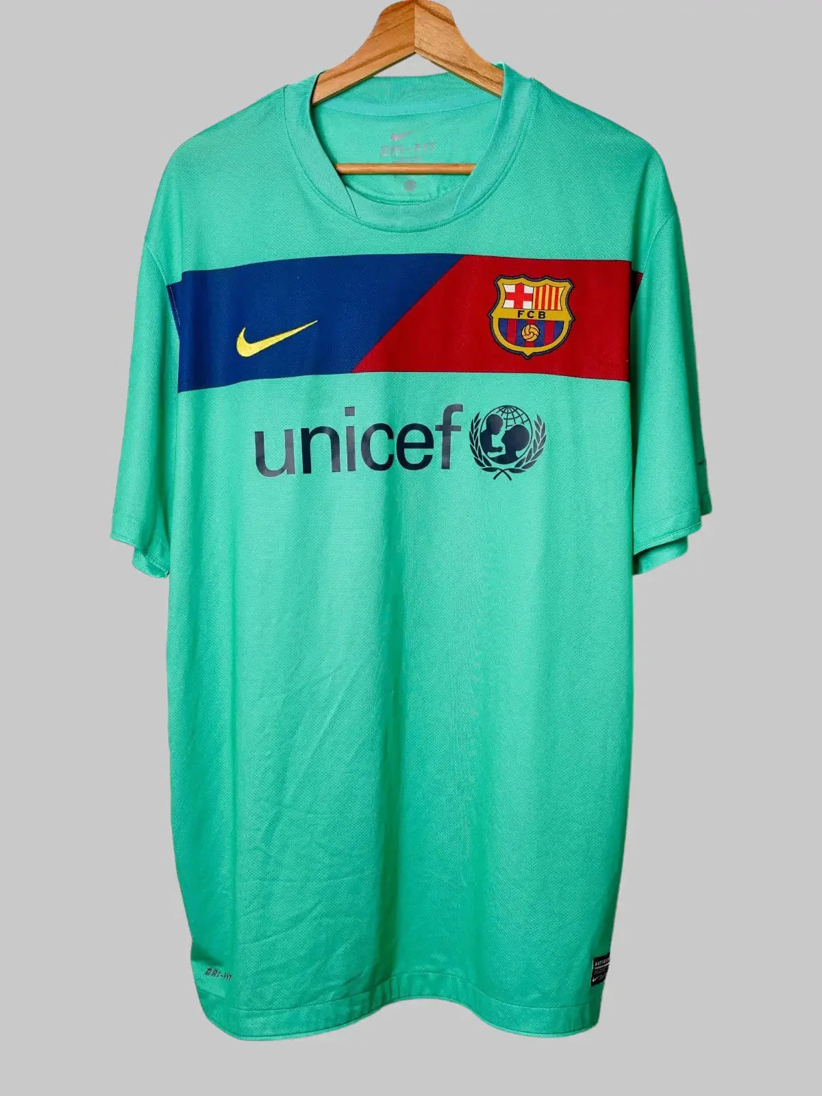 FC Barcelona Away Shirt 2010/11 Messi #10 (XL)