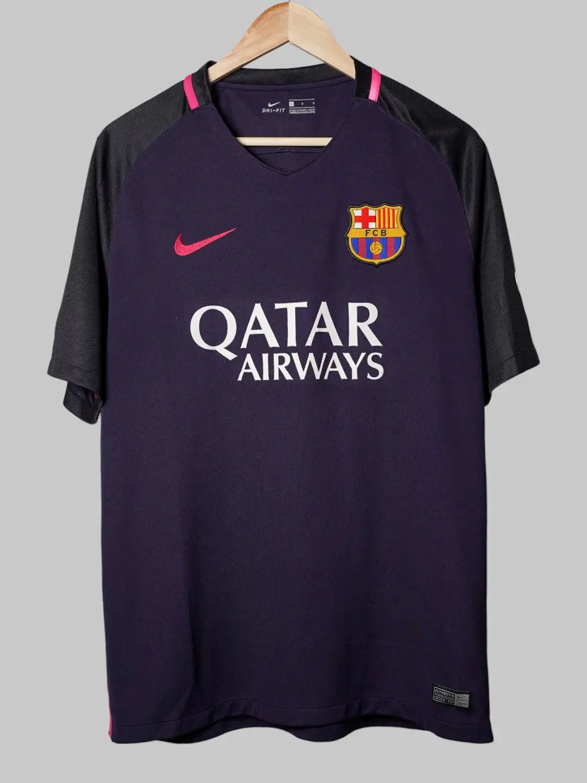 FC Barcelona Away Shirt 2016/17 Neymar Jr #11 (L)