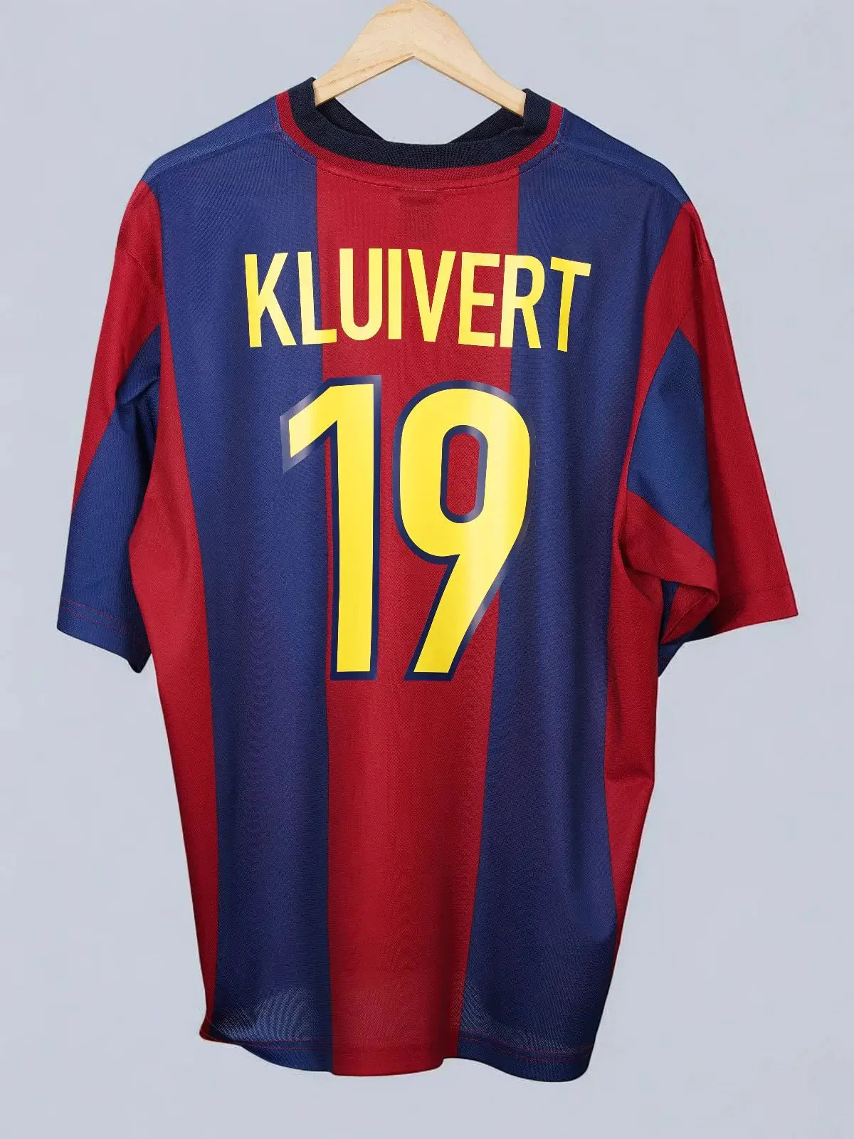 FC Barcelona Home Shirt 1998/99 Kluivert #19 (XL)