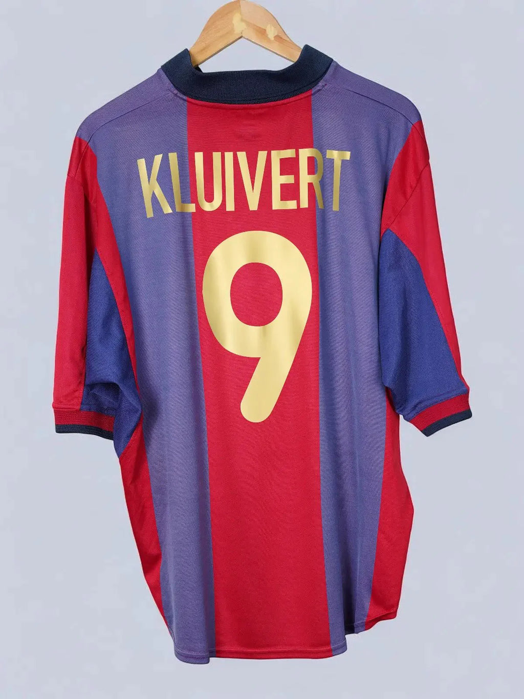 FC Barcelona Home Shirt 2000/1 Kluivert #9 (XL)
