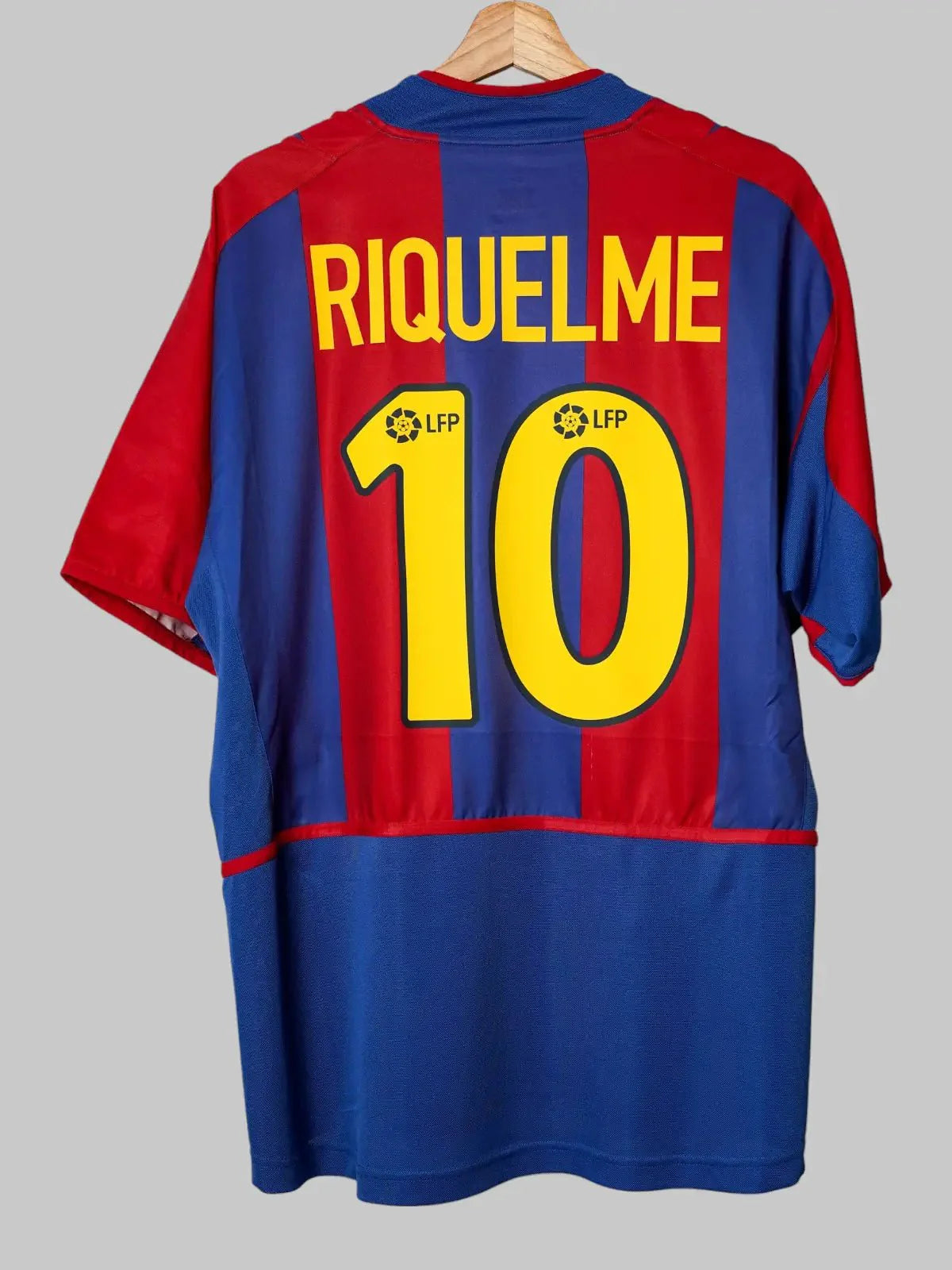 FC Barcelona Home Shirt 2002/3 Riquelme #10 (L)