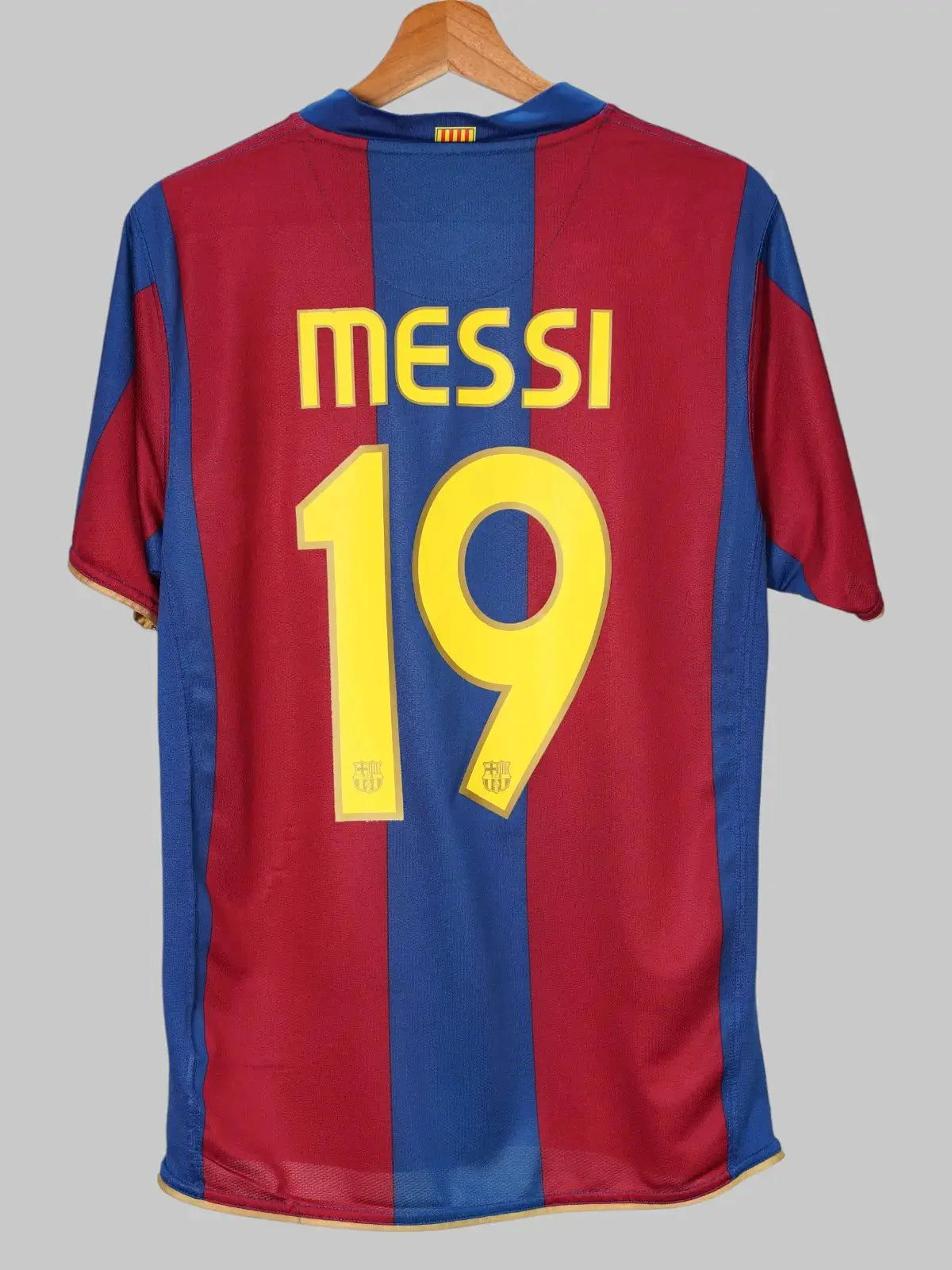 FC Barcelona Home Shirt 2007/8 Messi #19 (S)