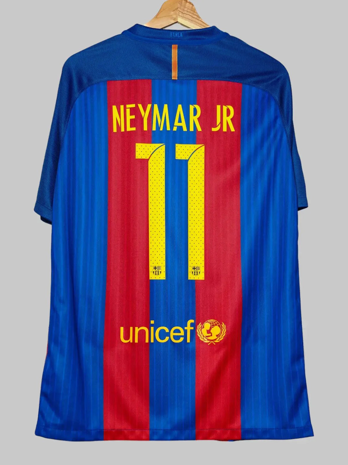 FC Barcelona Home Shirt 2016/17 Neymar Jr #11 (L)