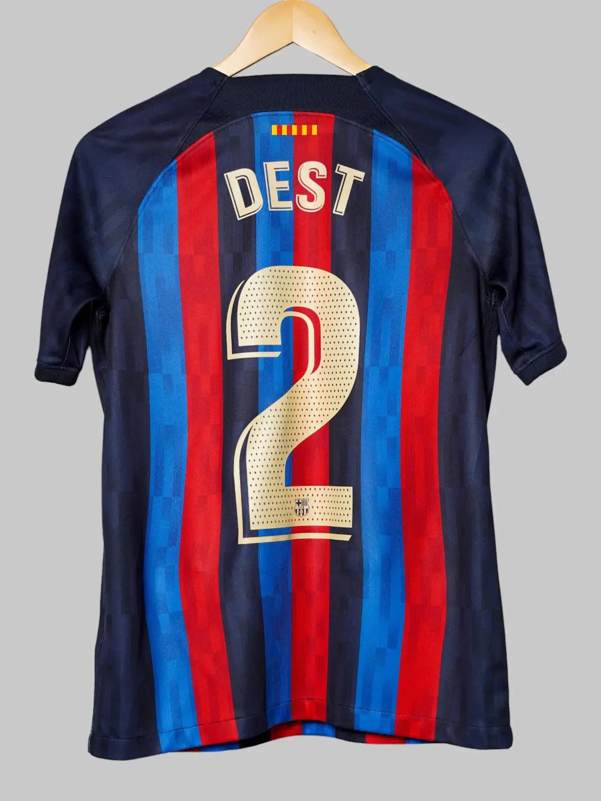 FC Barcelona Home Shirt 2022/23 Dest #2 (XL Kids)