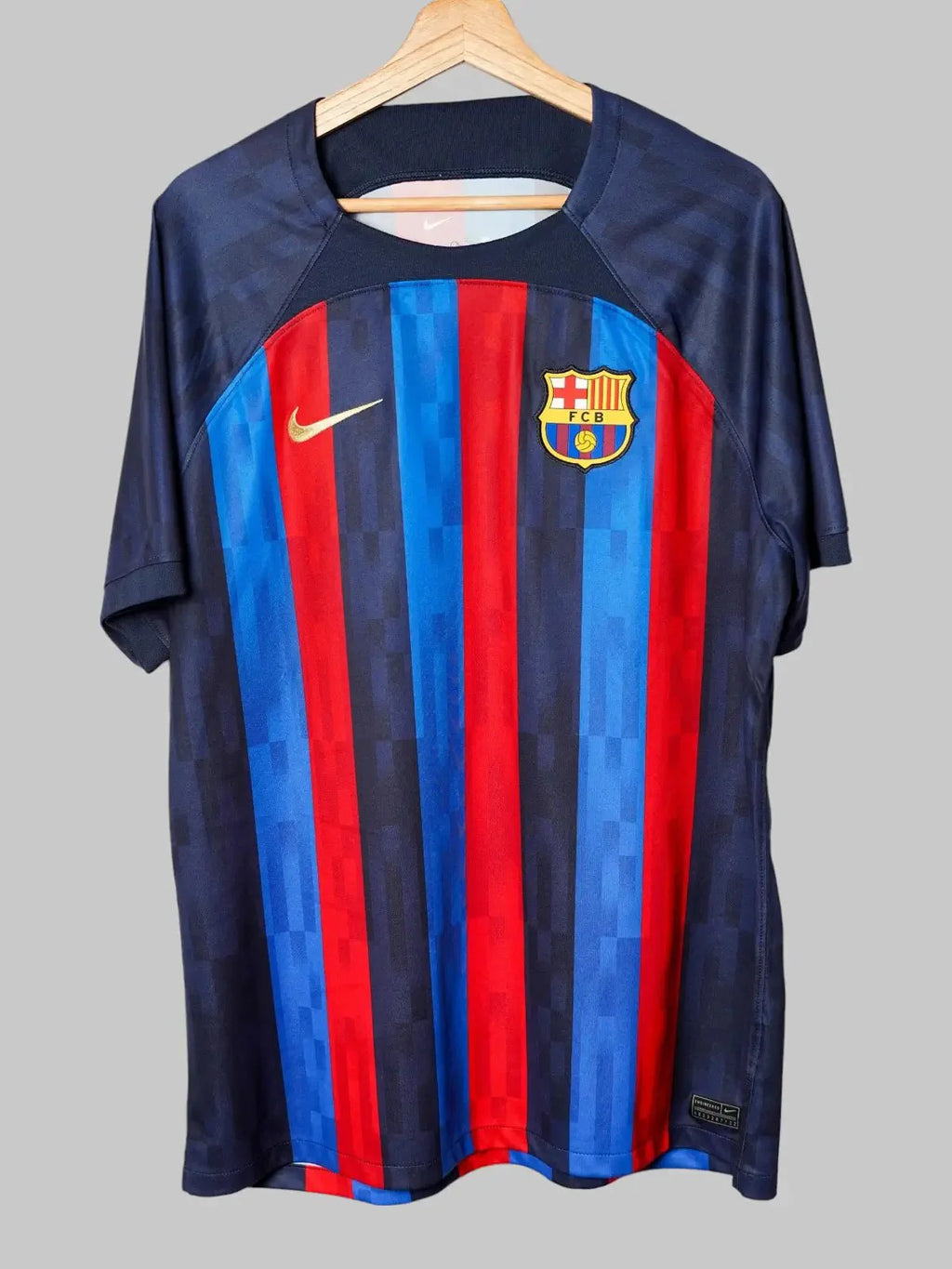 FC Barcelona Home Shirt 2022/23 Lamine Yamal #41 (M)
