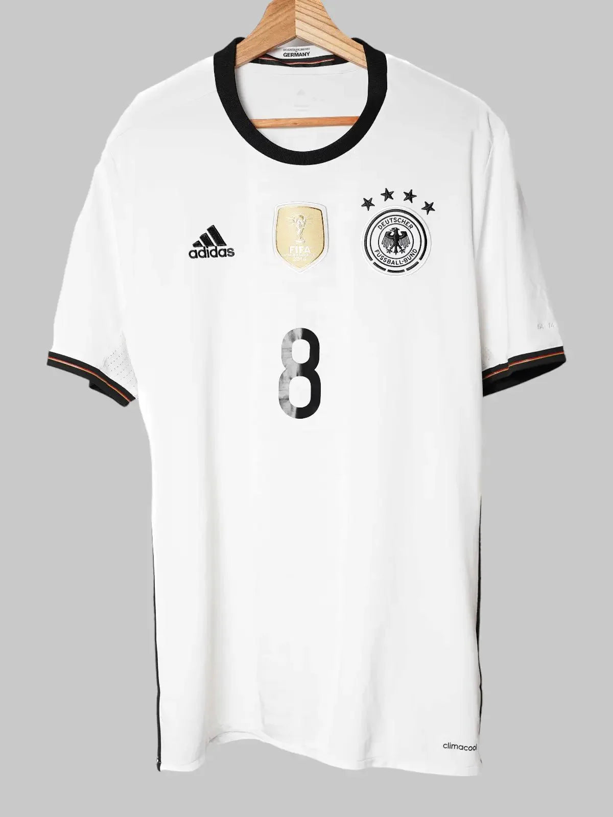 Germany Home Shirt 2015/16 Özil #8 (L)