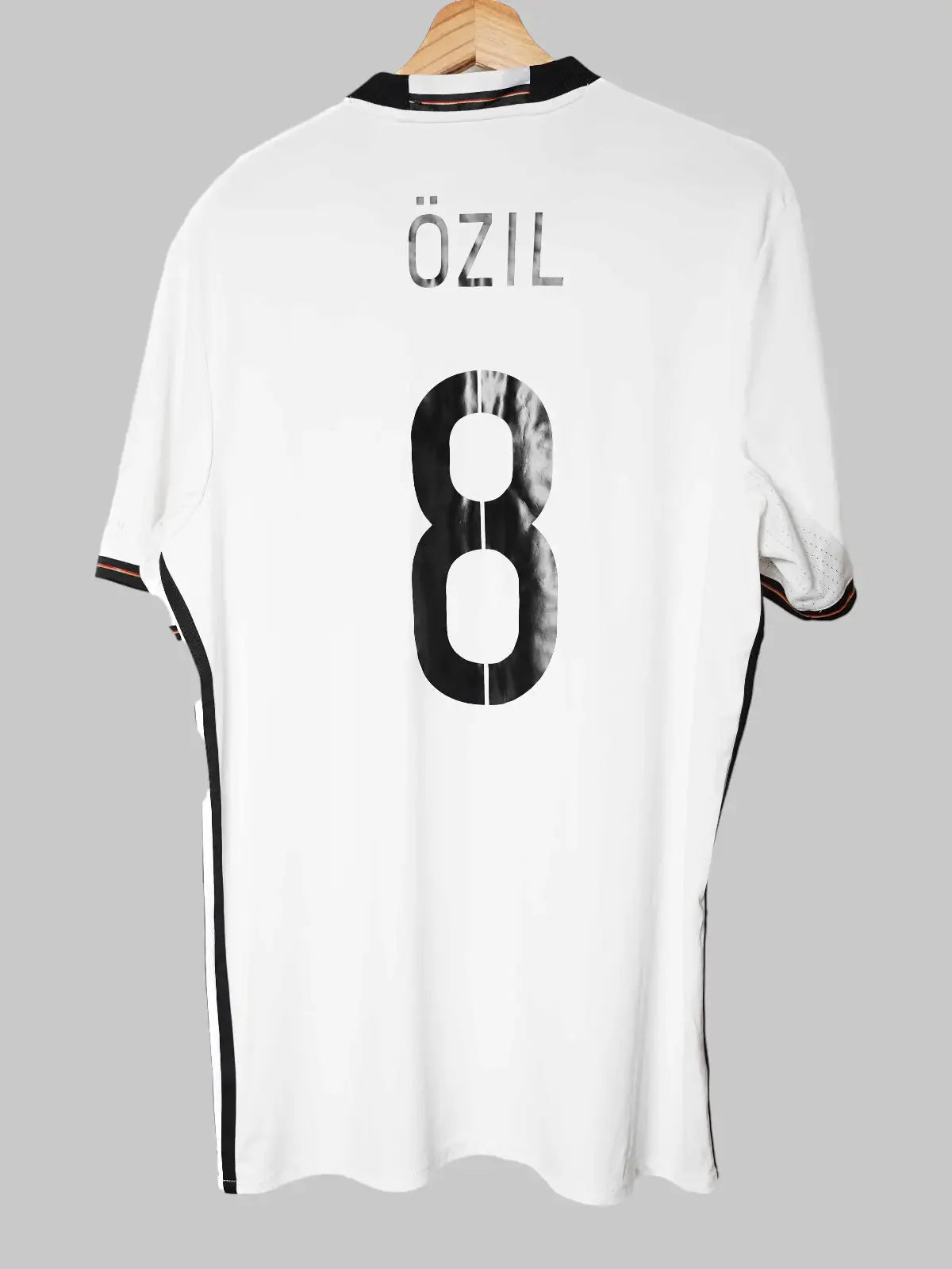 Germany Home Shirt 2015/16 Özil #8 (L)