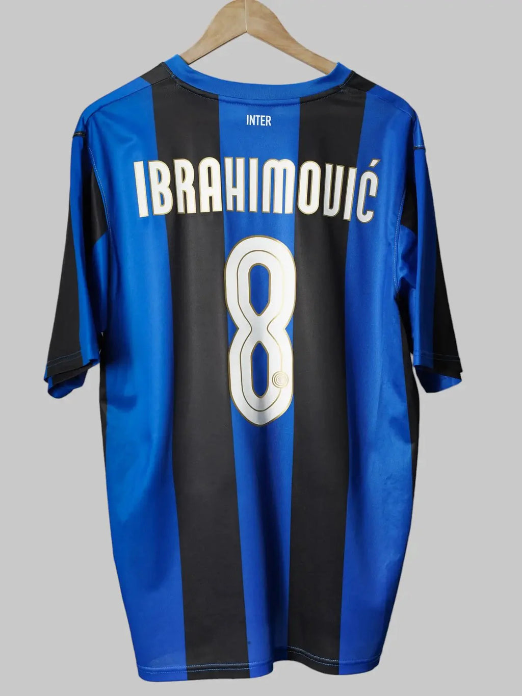 Inter Milan Home Shirt 2008/9 Ibrahimovic #8 (L)