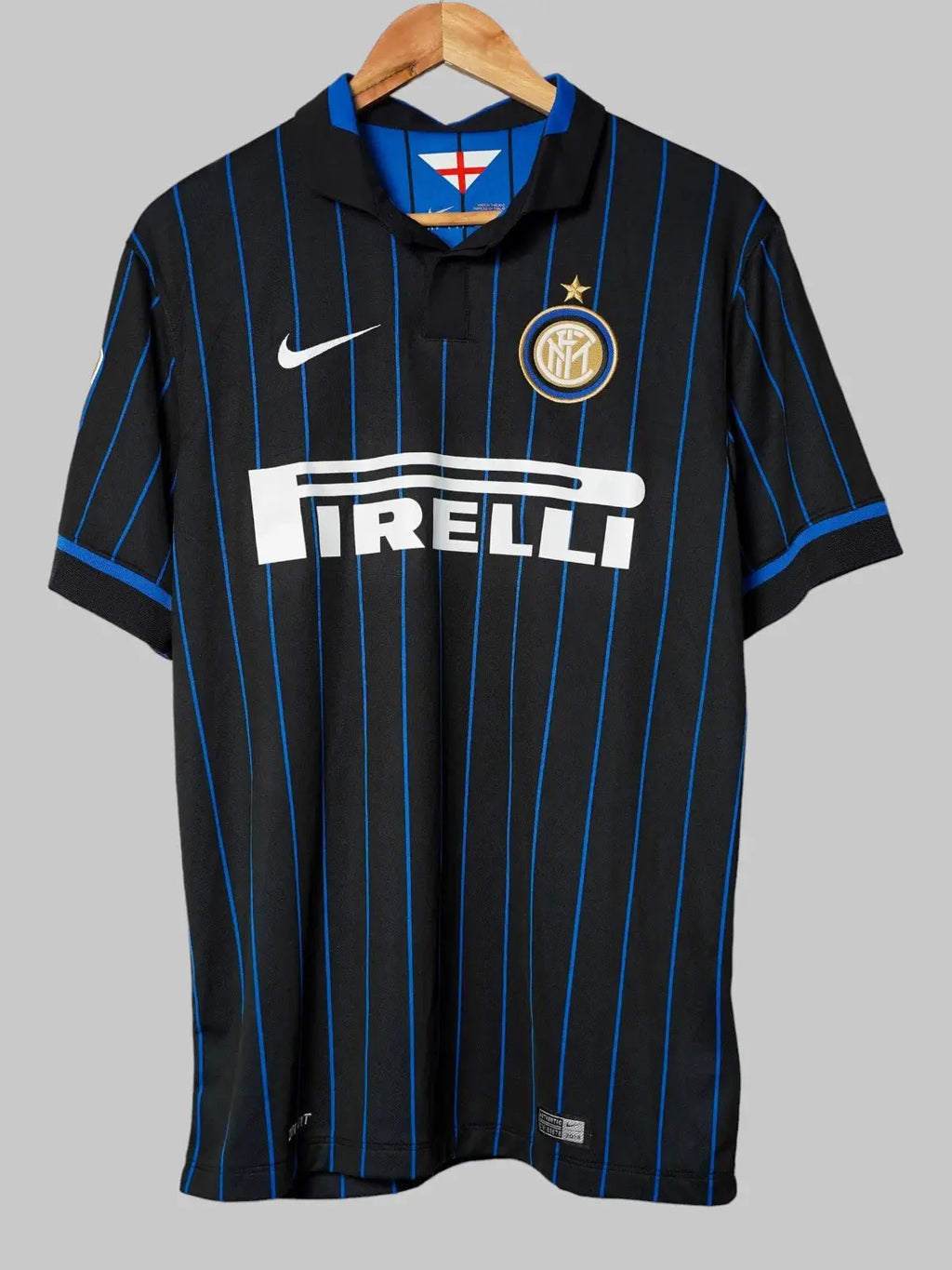 Inter Milan Home Shirt 2014/15 Palacio Signed #8 (M)