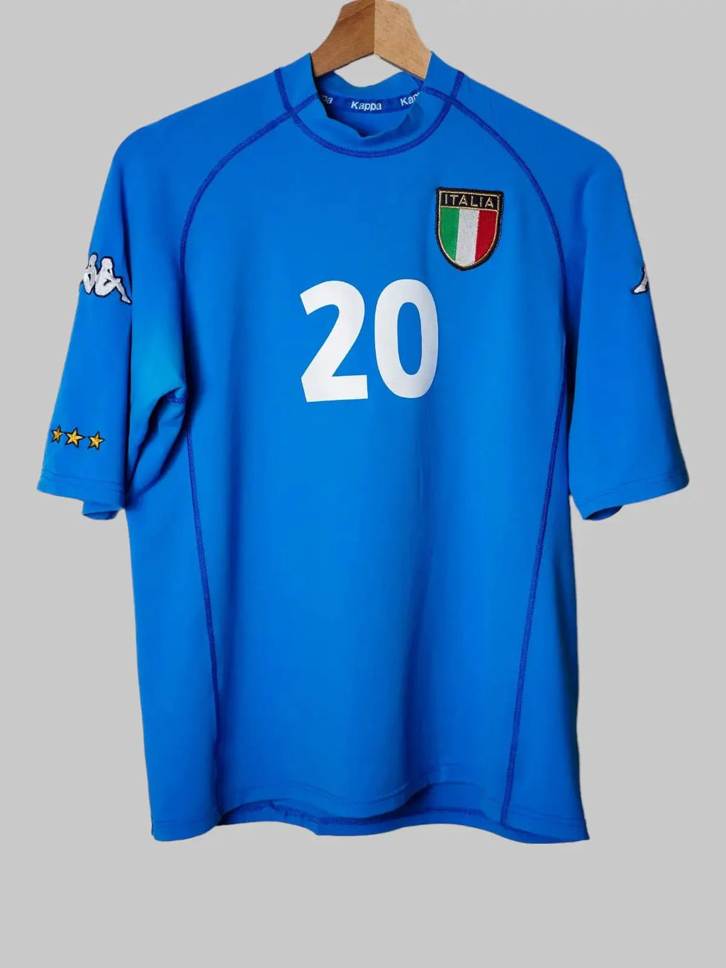 Italy Home Shirt 2000/01 Totti #20 (M)