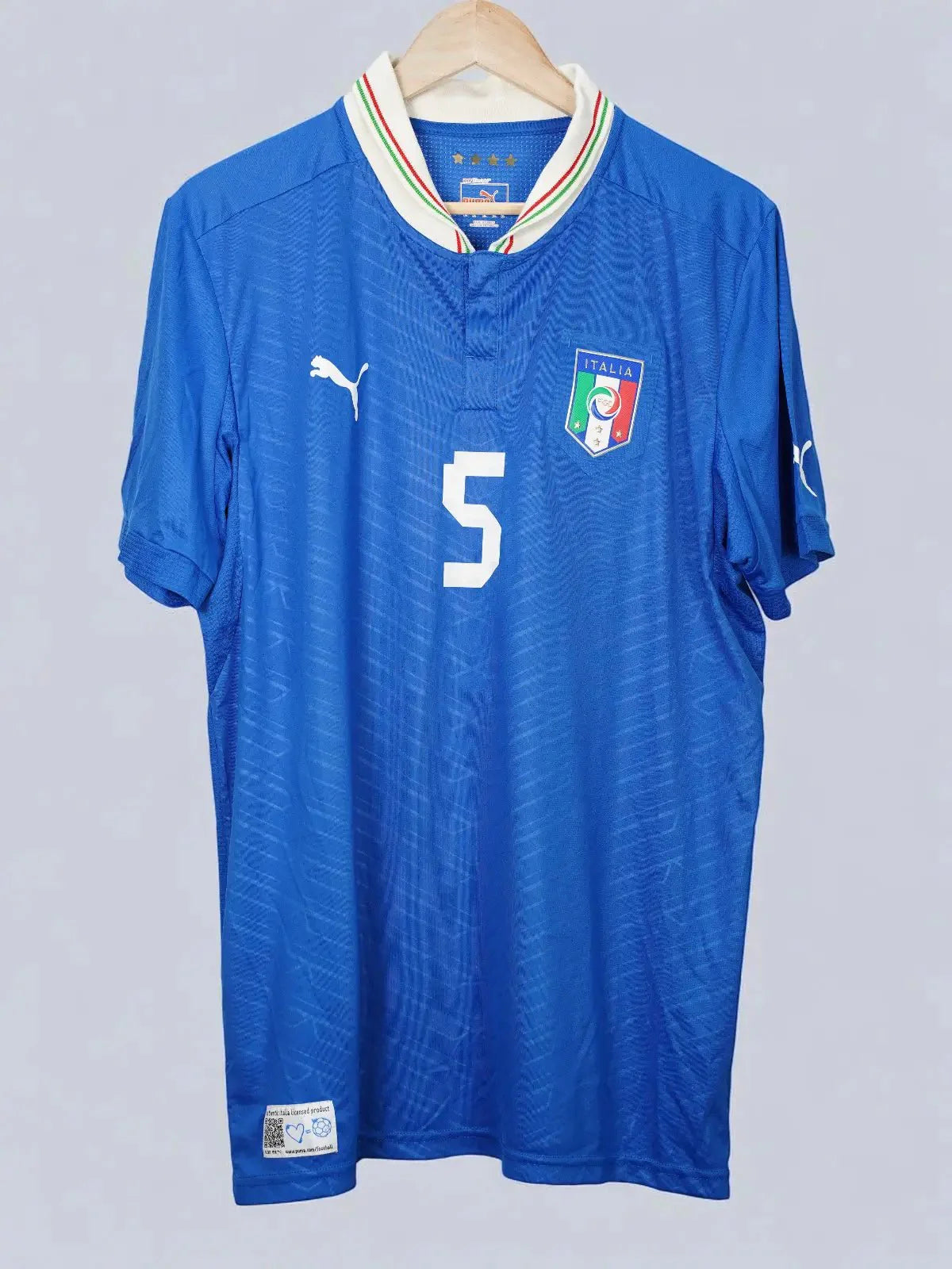 Italy Home Shirt 2011/12 Signed Thiago Motta #5 (XL)