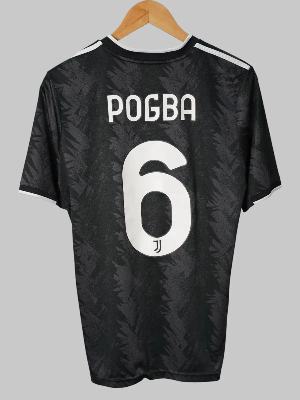 Juventus Away Shirt 2022/23 Pogba #6 (XL Kids)