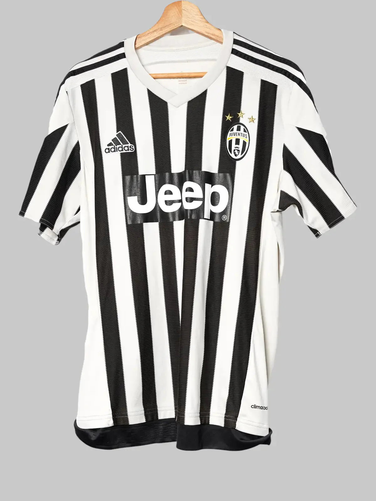 Juventus Home Shirt 2015/16 Pogba #10 (L)