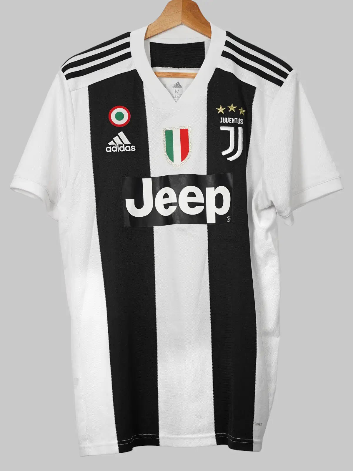 Juventus Home Shirt 2018/19 Ronaldo #7 (M)