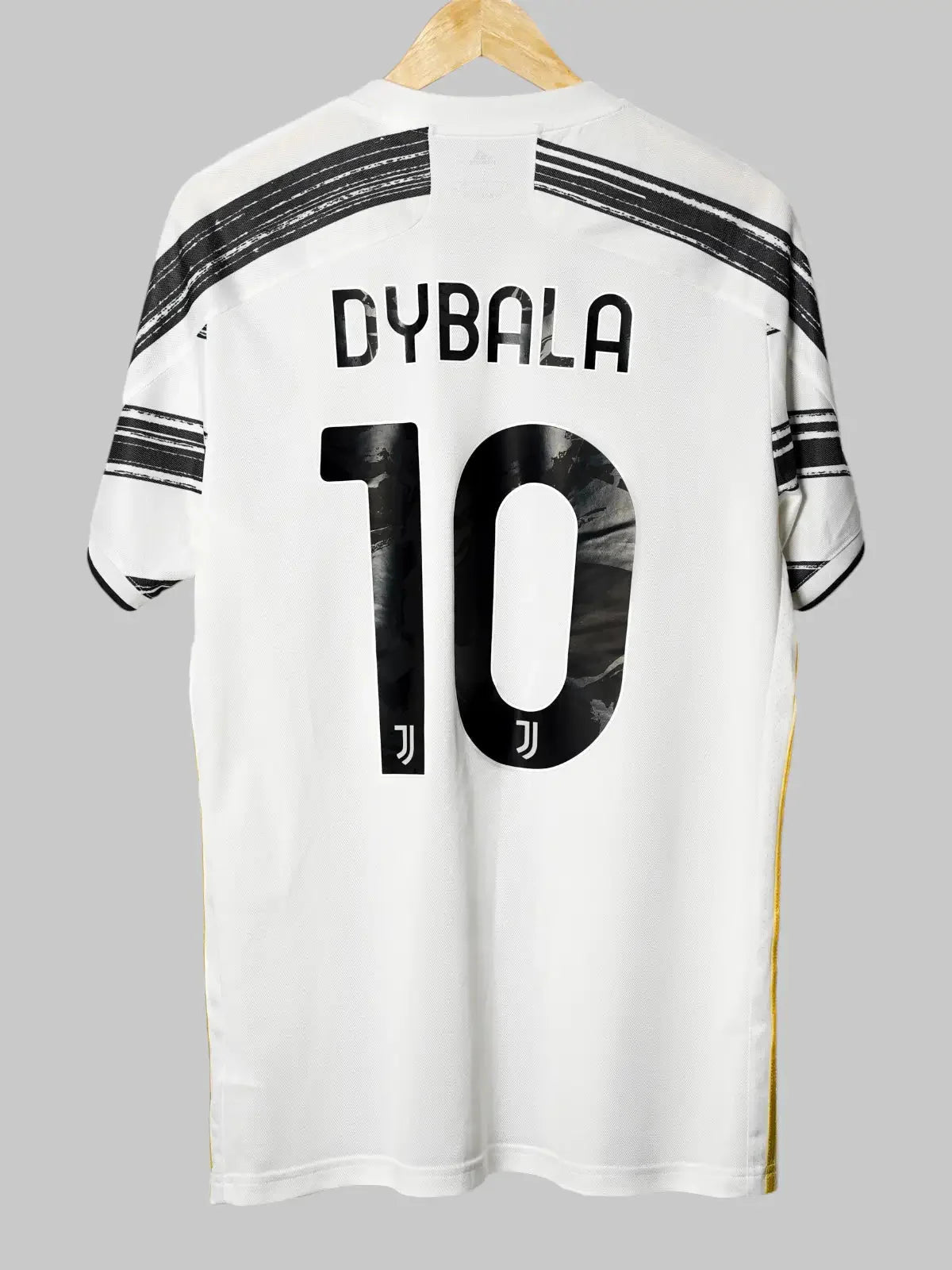 Juventus Home Shirt 2020/21 Dybala #10 (L)