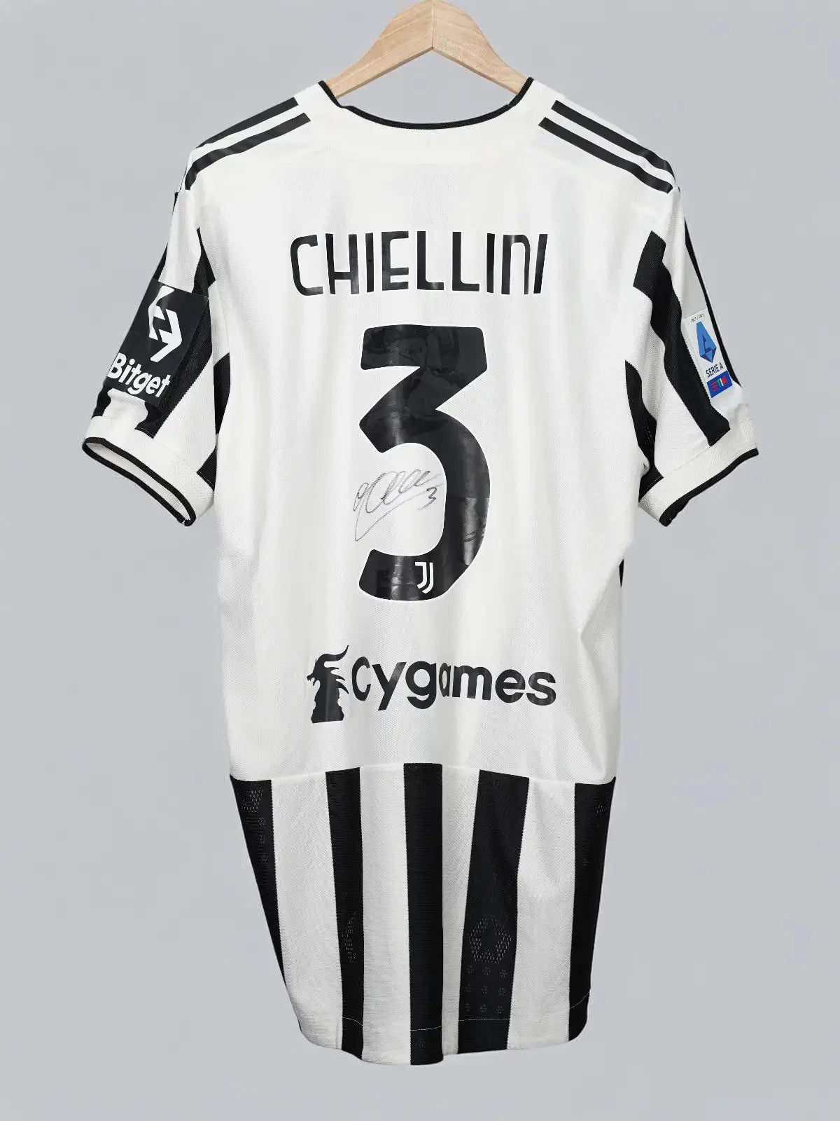 Juventus Home Shirt 2021/22 Chiellini #3 signed (XL)