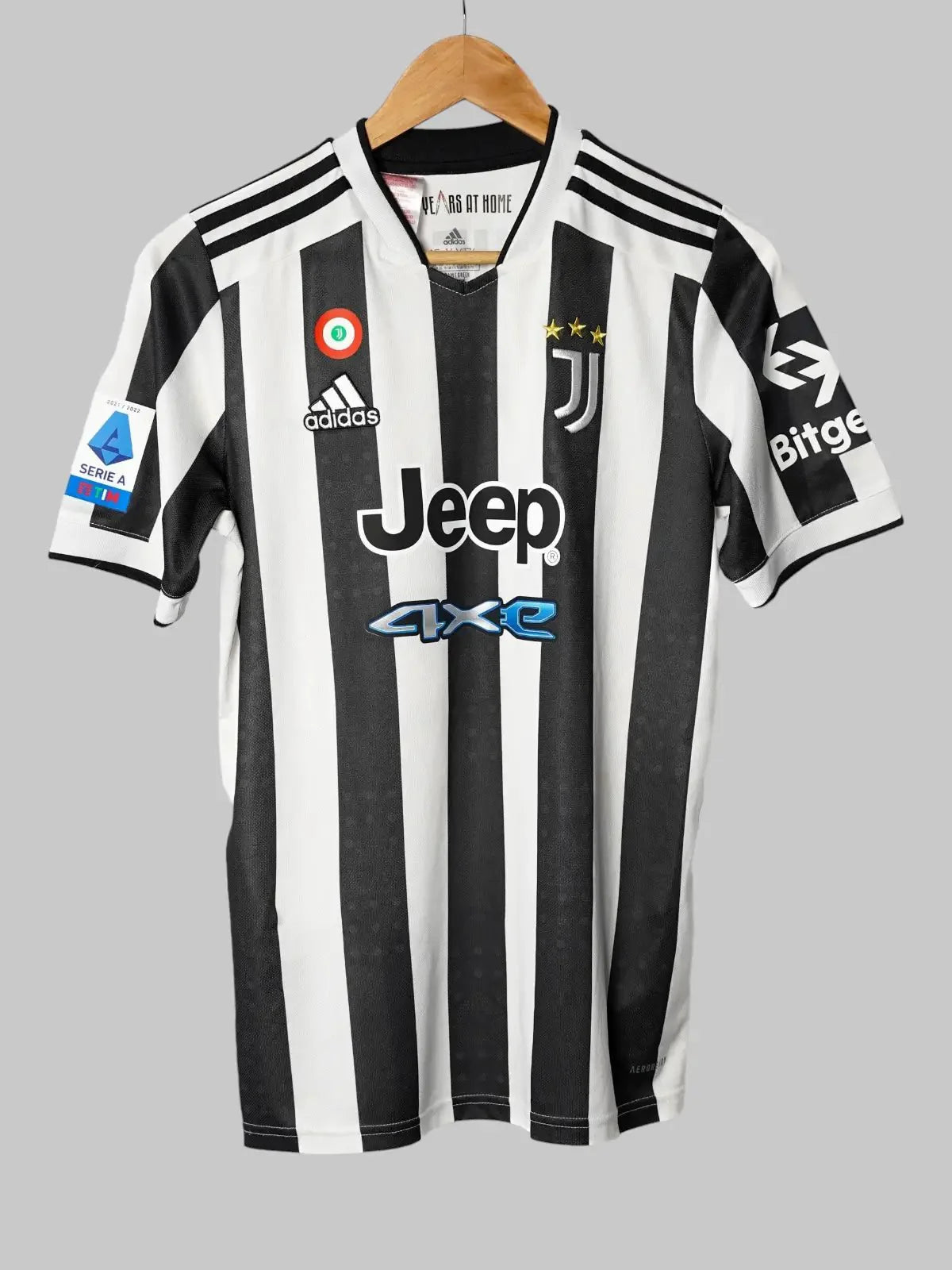 Juventus Home Shirt 2021/22 Chiesa #22 (XL Kids)