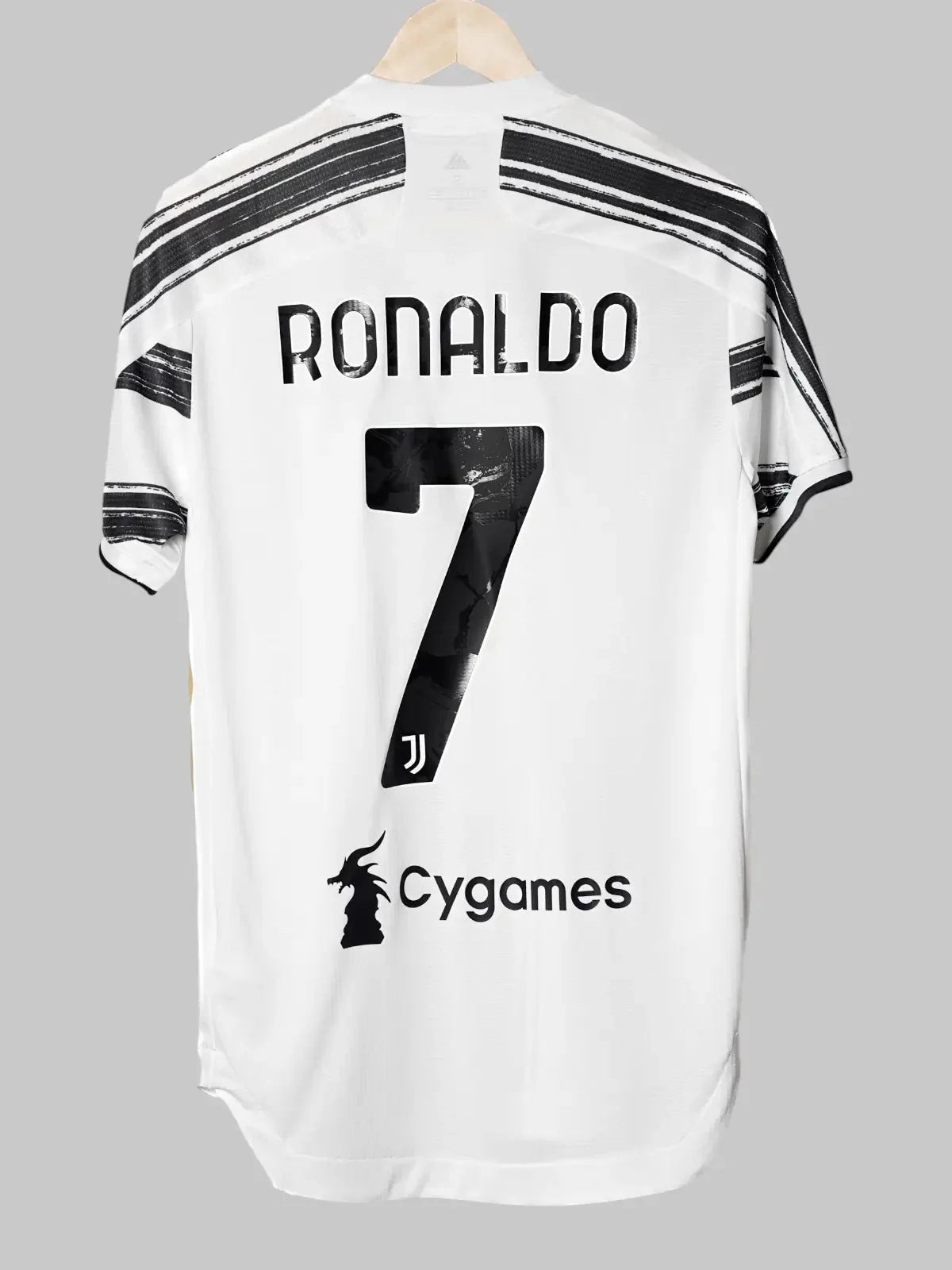 Juventus Home Shirt Authentic Version 2020/21 Ronaldo #7 BNWT (S)
